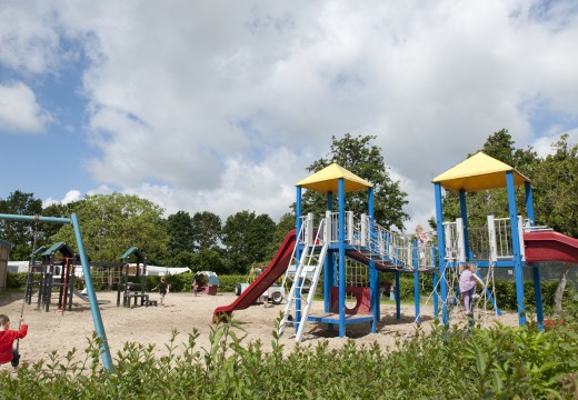 Zeeland familiecamping Scheldeoord spelen (3).jpg